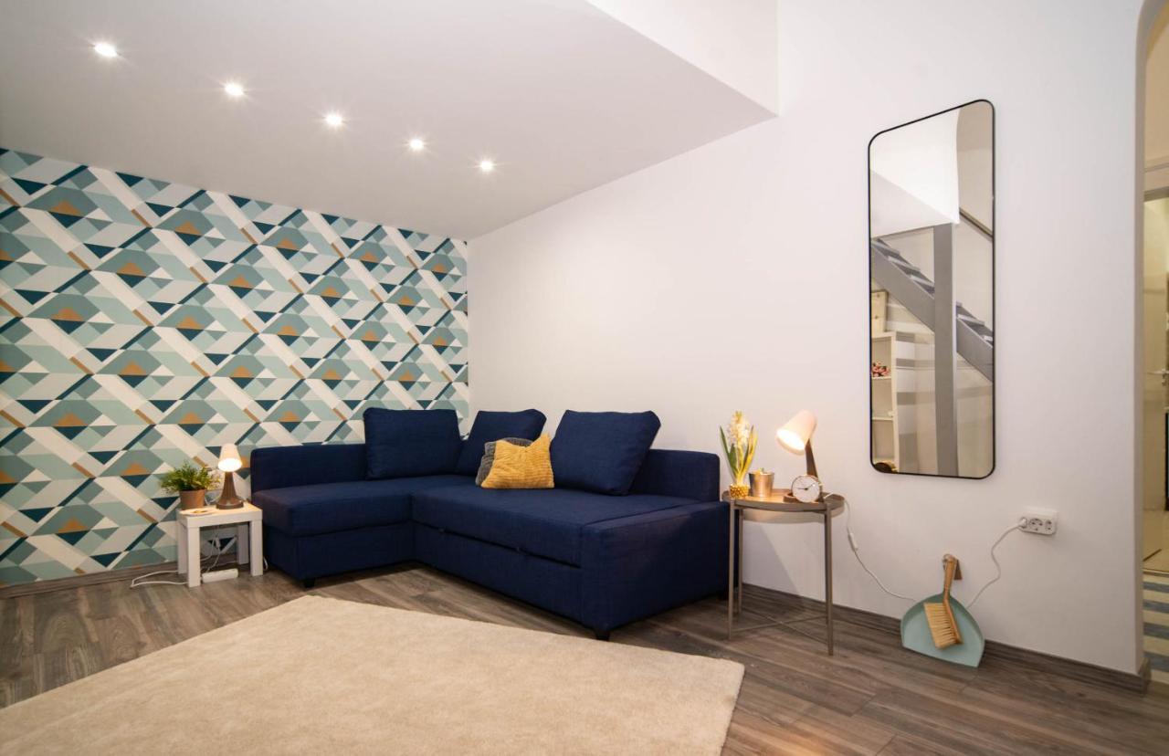 Free Parking! Linden Apartment, Ac, Smart Tv, Wifi Budapest Esterno foto