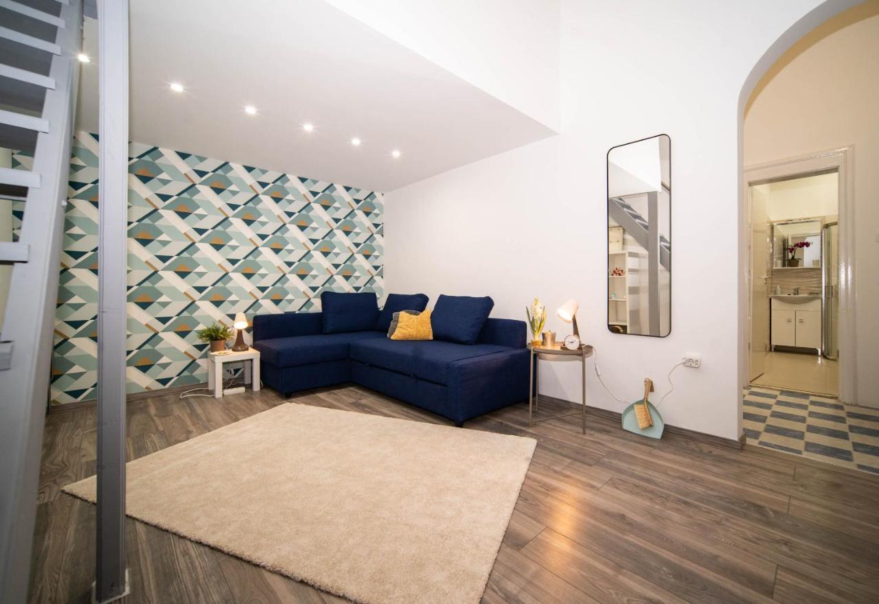Free Parking! Linden Apartment, Ac, Smart Tv, Wifi Budapest Esterno foto